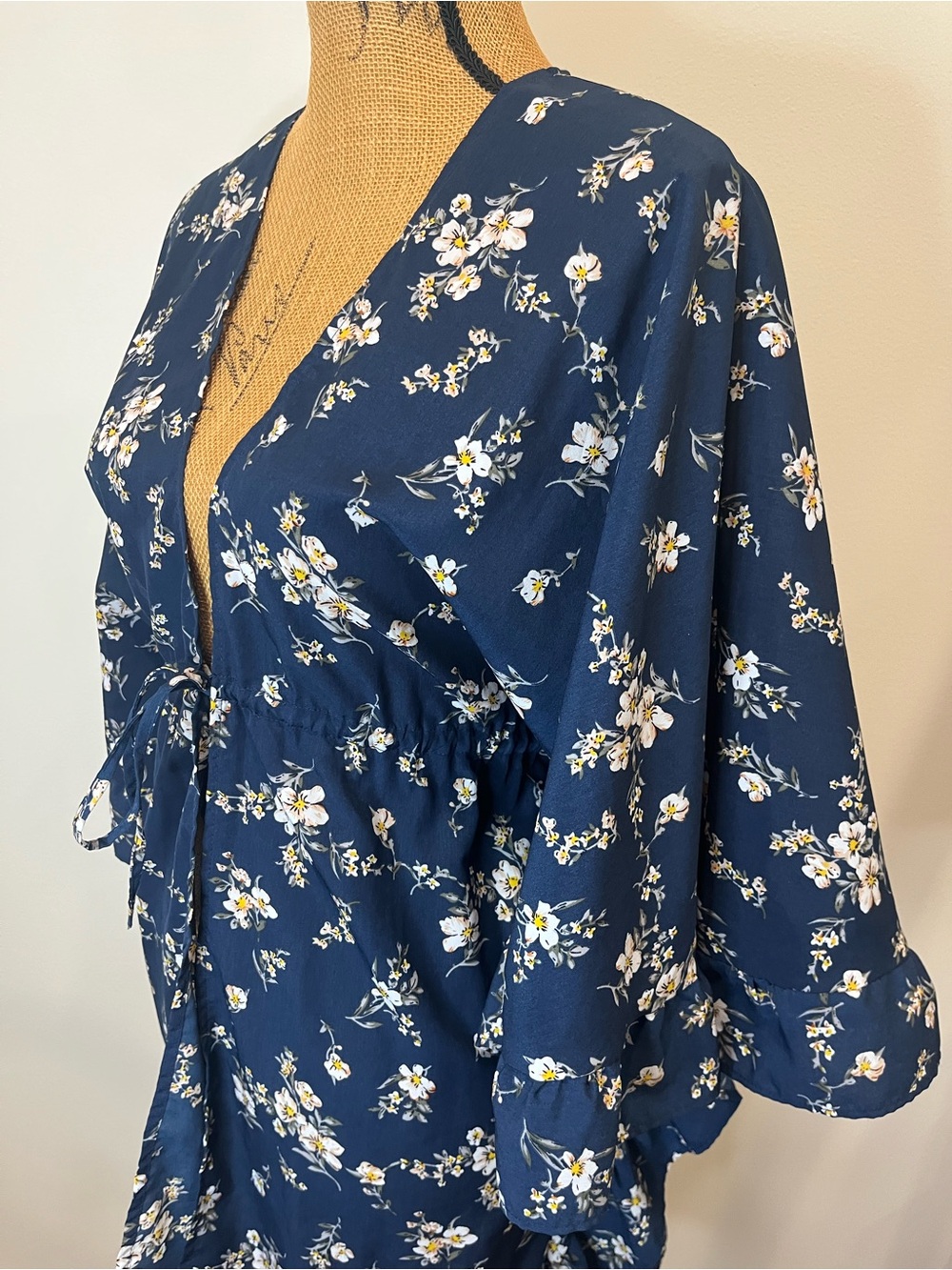 Swim Coverup Cascading Ruffle Tie Front Floral Navy Print Size Large XL - Picture 7 of 14